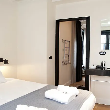 Hotel Ix Nine Streets 3*