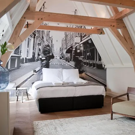 Ix Nine Streets Hotel