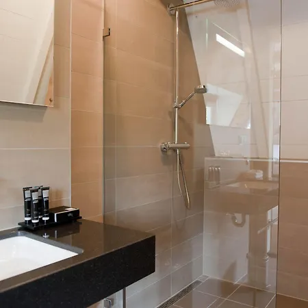 Ix Nine Streets Hotel