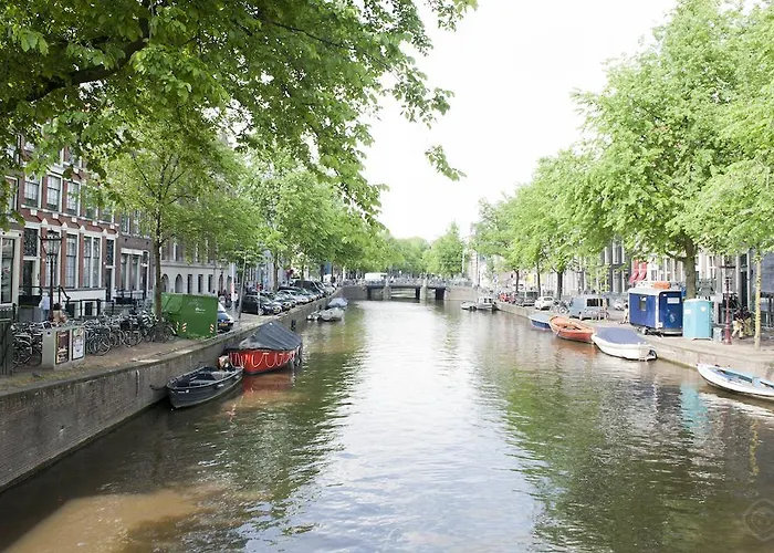 Ix Nine Streets Hotel 3*