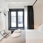 Ix Nine Streets Hotel 3*
